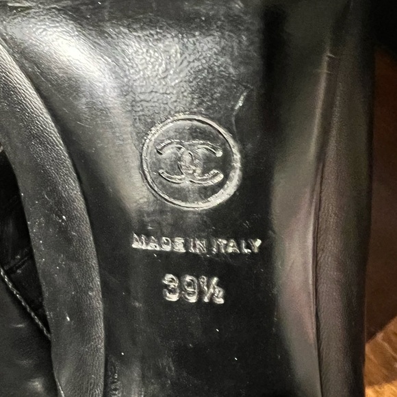 CHANEL Women’s Black Booties Size EU 39.5 - Picture 4 of 8